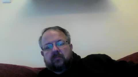 Snapshot of robx32 chatting on 03.10.25 Rob online show from 03.10.25