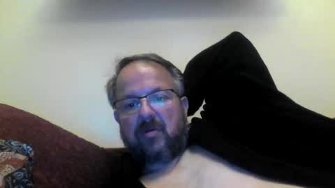 Snapshot of robx32 chatting on 10.02.25 Rob online show from 10.02.25