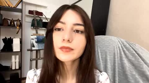 Snapshot of rochelgloff chatting on 11.30.25 Marry online show from 11.30.25