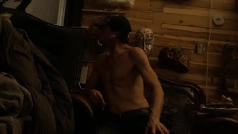 Snapshot of rockemx chatting on 12.16.24 rockemx online show from 12.16.24