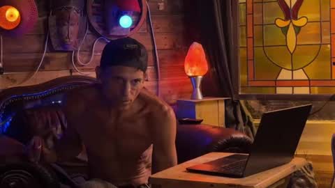 Snapshot of rockemx chatting on 09.12.25 rockemx online show from 09.12.25