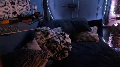 Snapshot of rockemx chatting on 09.27.25 rockemx online show from 09.27.25