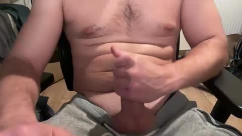 Snapshot of rocket_powerr chatting on 10.28.25 rocketpower online show from 10.28.25