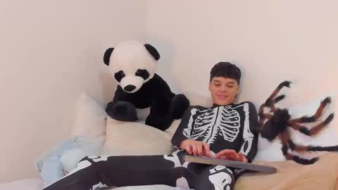 RockyWood20CM online show from 10.10.25