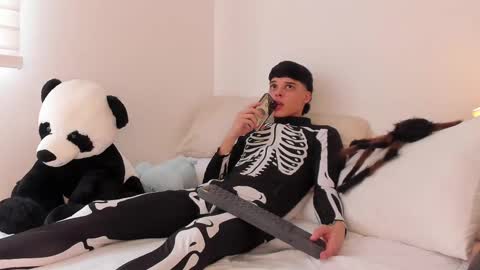 RockyWood20CM online show from 10.12.25