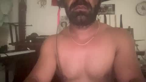 Snapshot of rodrigo232426 chatting on 09.25.25 rodrigo232426 online show from 09.25.25