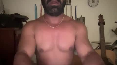 Snapshot of rodrigo232426 chatting on 11.11.25 rodrigo232426 online show from 11.11.25