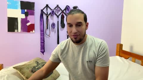 Snapshot of rodthiago chatting on 02.02.25 Thiago independent model online show from 02.02.25