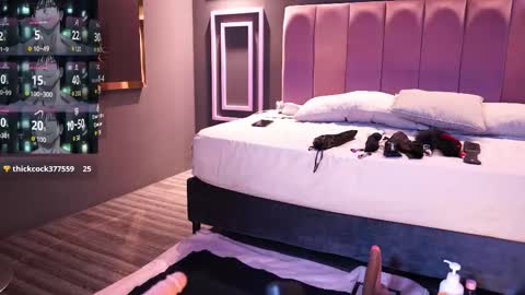 Snapshot of roma_hells chatting on 09.29.25 roma_hells online show from 09.29.25