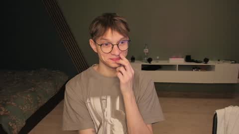 Snapshot of romeo_mercy chatting on 12.18.24 Romeo online show from 12.18.24