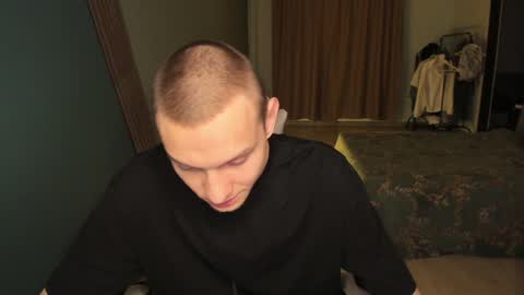 Snapshot of romeo_mercy chatting on 02.01.25 Romeo online show from 02.01.25