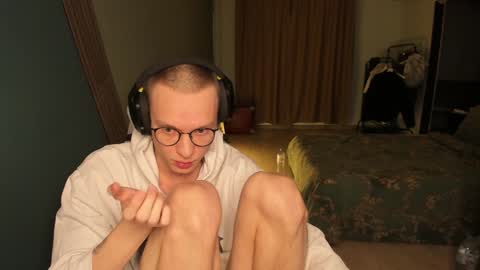 Snapshot of romeo_mercy chatting on 02.03.25 Romeo online show from 02.03.25