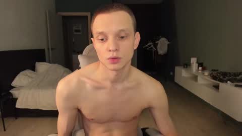 Snapshot of romeo_mercy chatting on 03.04.25 Romeo online show from 03.04.25