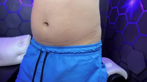 Snapshot of room_kitty chatting on 02.05.25  MIA AND PAUL online show from 02.05.25