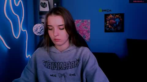 rosalie_liu online show from 12.02.25