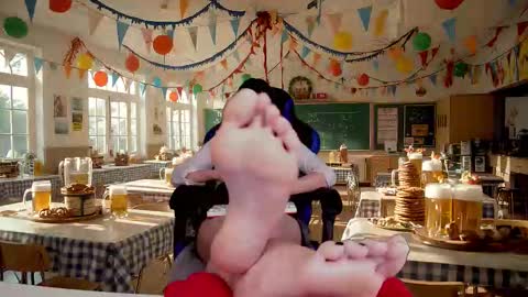 Rosebloom online show from 09.26.25