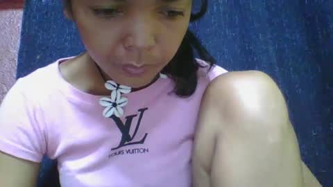 Snapshot of rosia685234 chatting on 02.22.25 rosia685234 online show from 02.22.25