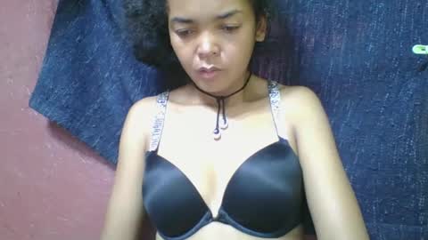 Snapshot of rosia685234 chatting on 03.04.25 rosia685234 online show from 03.04.25