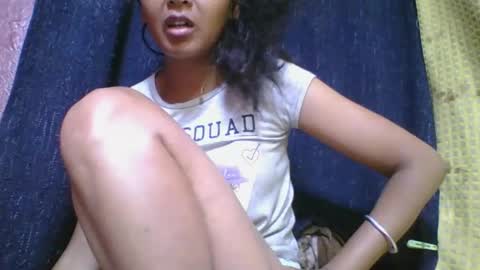 Snapshot of rosia685234 chatting on 09.21.25 rosia685234 online show from 09.21.25