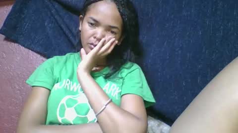 rosia685234 online show from 11.27.25