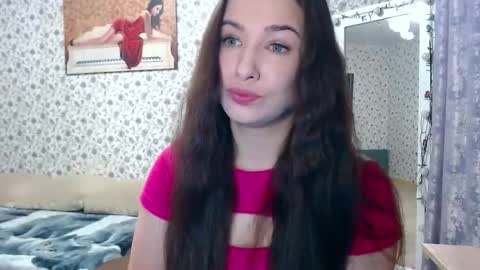 Snapshot of rosierosa chatting on 10.14.25 Rosie is waiting for YOU online show from 10.14.25