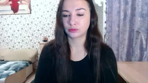 Rosie is waiting for YOU online show from 10.21.25