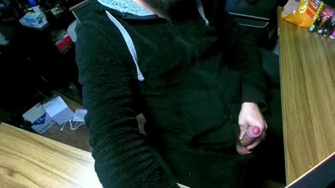 Snapshot of roughwonder chatting on 01.20.25 Luke online show from 01.20.25