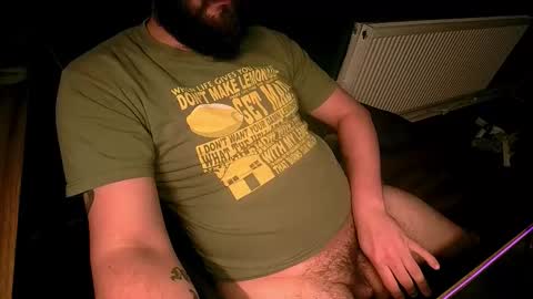 Snapshot of roughwonder chatting on 09.12.25 Luke online show from 09.12.25