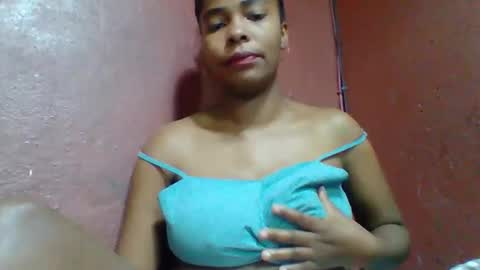Snapshot of rovaelyah chatting on 10.03.25 rovaelyah online show from 10.03.25