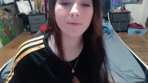 Snapshot of roxanneroulette chatting on 02.01.25 Silver online show from 02.01.25