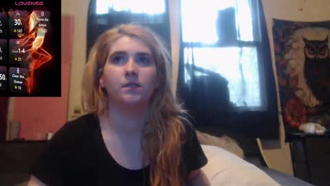 Snapshot of roxanneroulette chatting on 09.22.25 Silver online show from 09.22.25