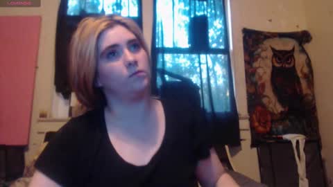 Snapshot of roxanneroulette chatting on 09.28.25 Silver online show from 09.28.25