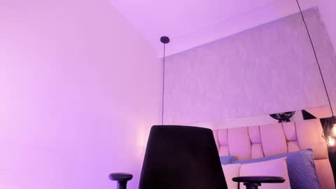 Roxie  online show from 12.24.24