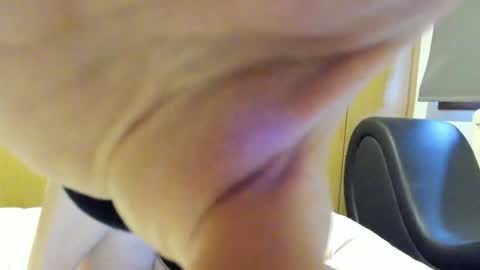 Snapshot of roxxxco chatting on 02.05.25 Tatyana online show from 02.05.25