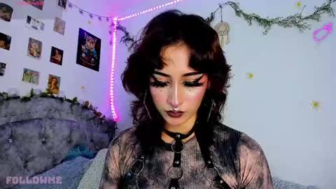 Snapshot of roxxystar_ chatting on 03.10.25 Roxxane online show from 03.10.25