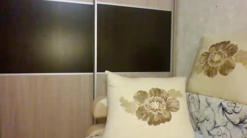 Roxxy Wharton online show from 03.04.25