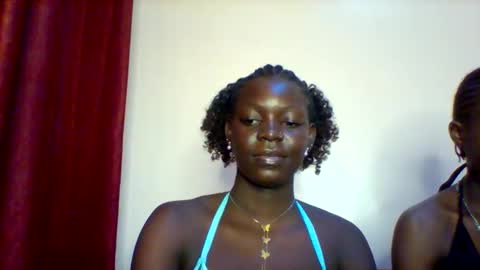 Snapshot of royal_ivy chatting on 09.10.25 Ivy online show from 09.10.25