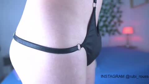 Snapshot of rubi_rouss chatting on 10.15.25 rubi rouss instagran and X or tw FAV VIBES11 9 33 101 moan and explode my balls online show from 10.15.25