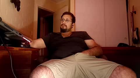 Snapshot of ruck_31 chatting on 02.12.25 Ruck online show from 02.12.25