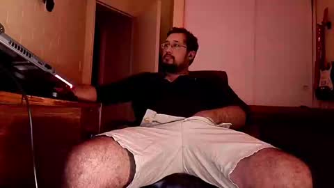 Snapshot of ruck_31 chatting on 02.19.25 Ruck online show from 02.19.25