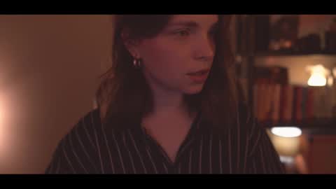 Elena online show from 10.24.25