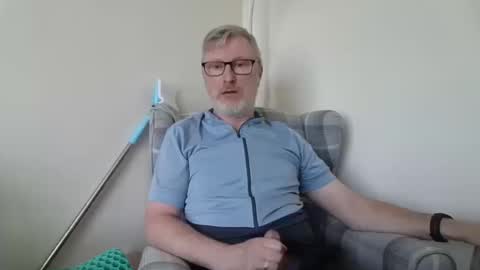 Snapshot of rusty69x chatting on 09.22.25 rusty69x online show from 09.22.25