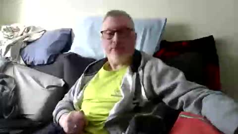 Snapshot of rusty69x chatting on 10.24.25 rusty69x online show from 10.24.25