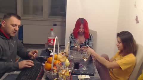 Snapshot of ruxandradanny chatting on 12.11.24 ruxandradanny online show from 12.11.24