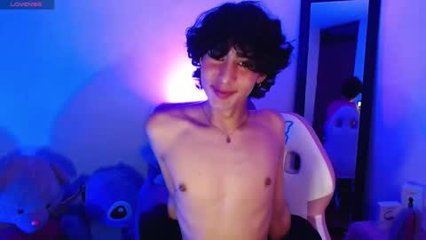 Santi  online show from 09.21.25