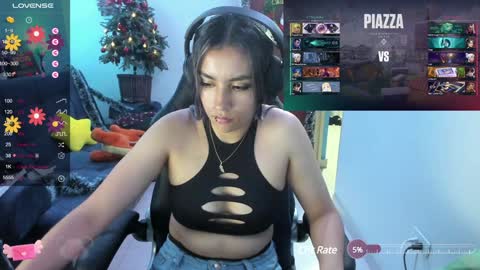 Snapshot of sabrina_chester_02 chatting on 12.18.24 Angie online show from 12.18.24