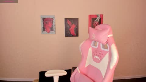 sabrina_moun online show from 10.16.25