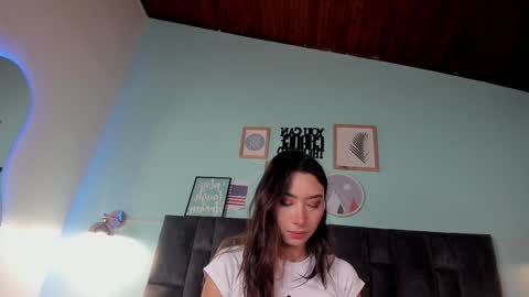 Snapshot of sabrinaspell_ chatting on 02.06.25 S A B R I N A online show from 02.06.25