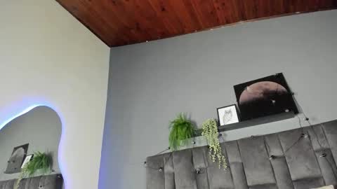 Snapshot of sabrinaspell_ chatting on 11.01.25 S A B R I N A online show from 11.01.25