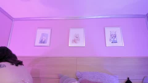 Snapshot of sachi_meow chatting on 02.06.25 Ig online show from 02.06.25